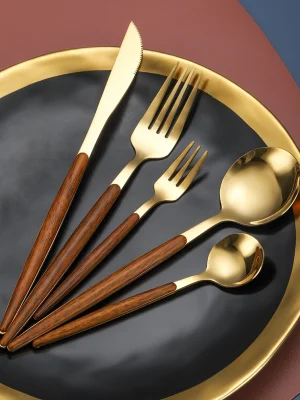 Scenarios of the Salad Fork-1.webp Scenarios of the Salad Fork-1
