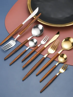 Scenarios of the Salad Fork-10.webp Scenarios of the Salad Fork-10