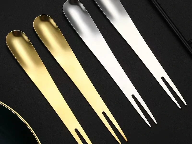 fork and salad-1.webp fork and salad-1